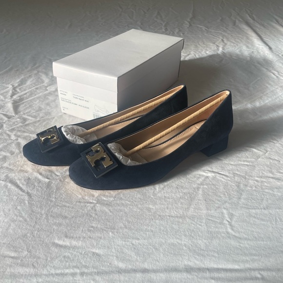 Tory Burch Gigi suede pump - kid suede - Tory navy blue - Picture 2 of 6